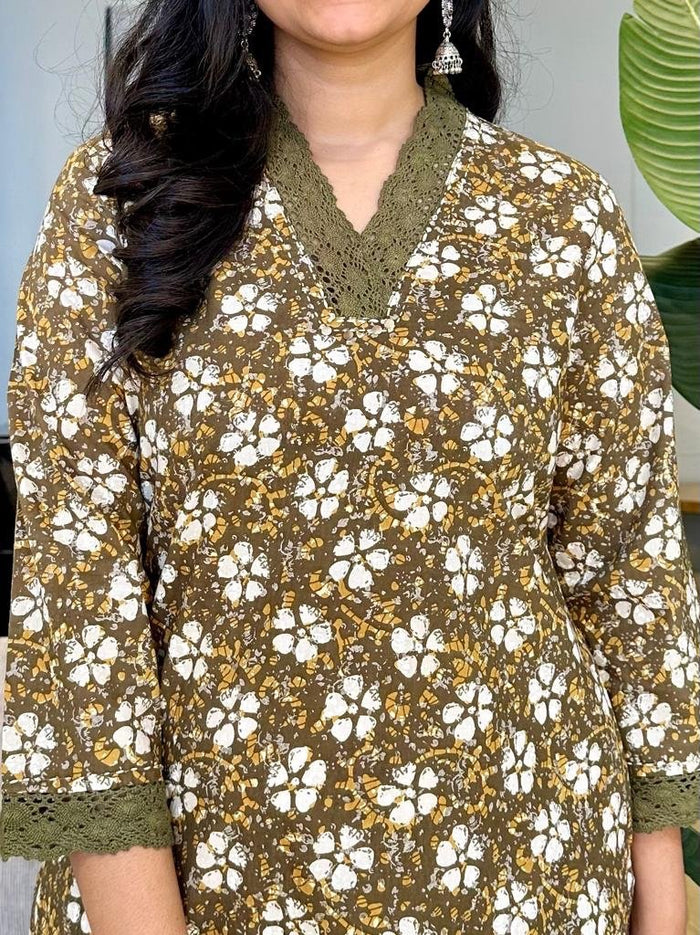 Fancy V-Neck Cotton Kurta