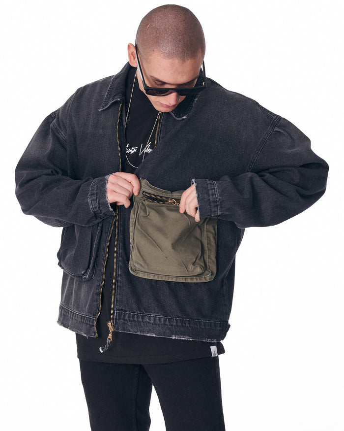 Big Pockets Zip Denim Jacket (4)