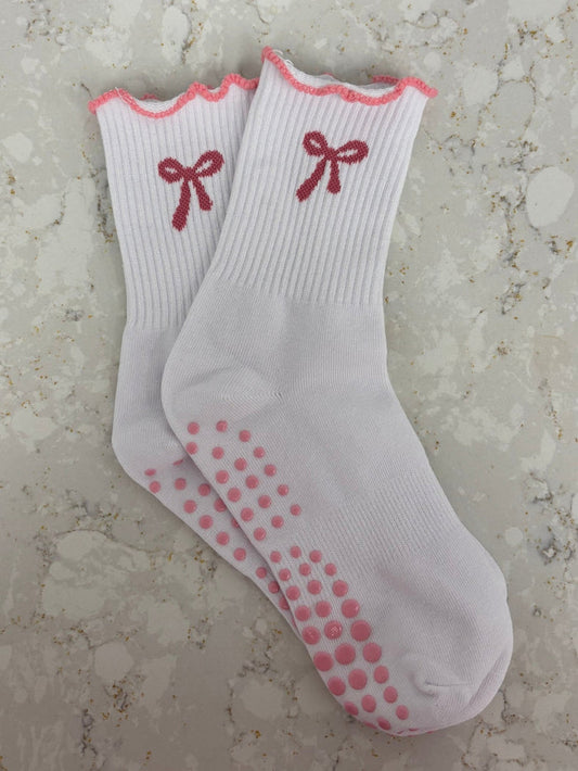 Bow Print Non-Slip Ruffle Grip Socks - Intimate Whispers