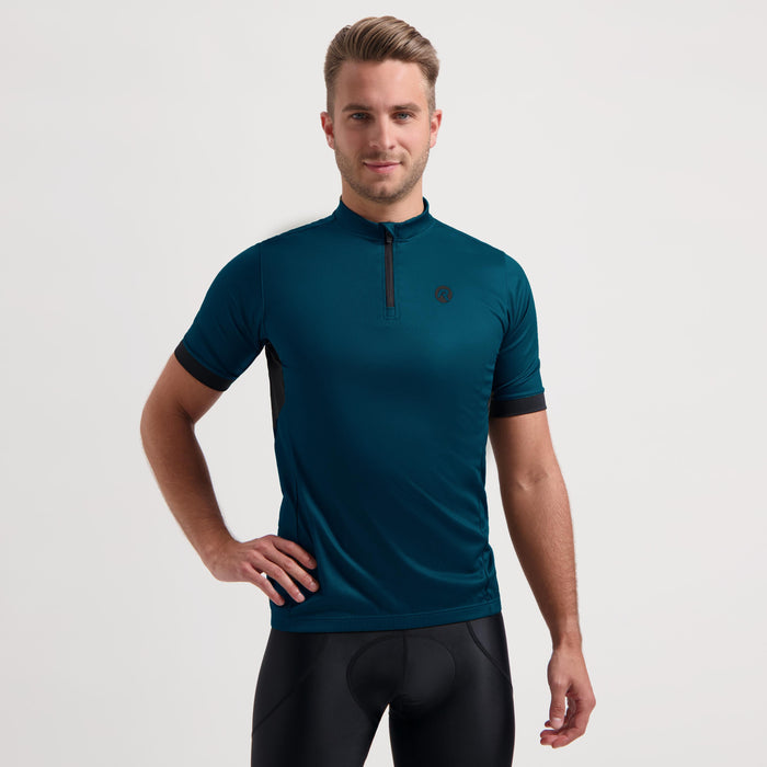 Rogelli Core fietsshirt heren blauw korte mouw gedragen achterkant.
