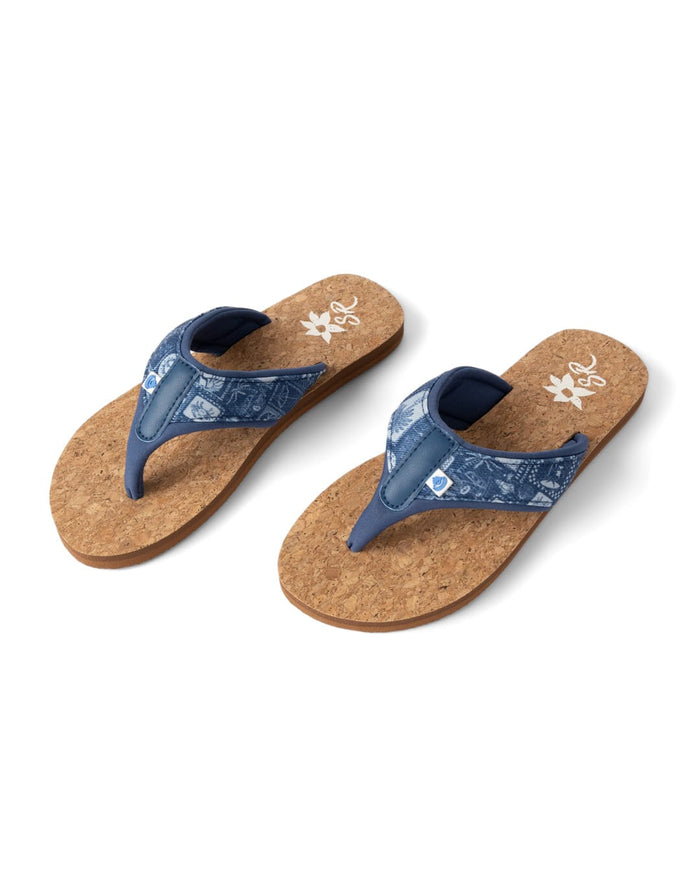 Island Life Womens Flip Flops in Blue