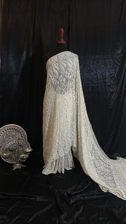 Kamdani Mukaish: Alaya