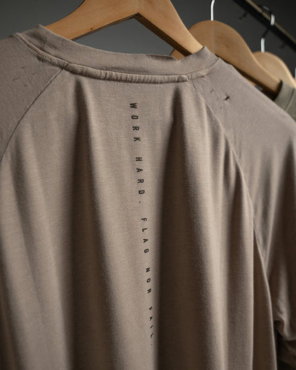 MOTO CROP TEE - BLACK