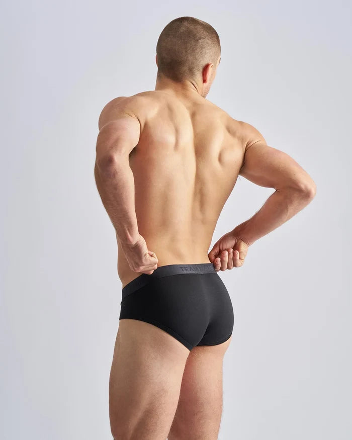 REIGN BRIEF