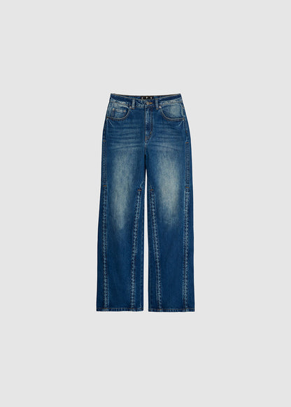 STUDDED PANE JEANS