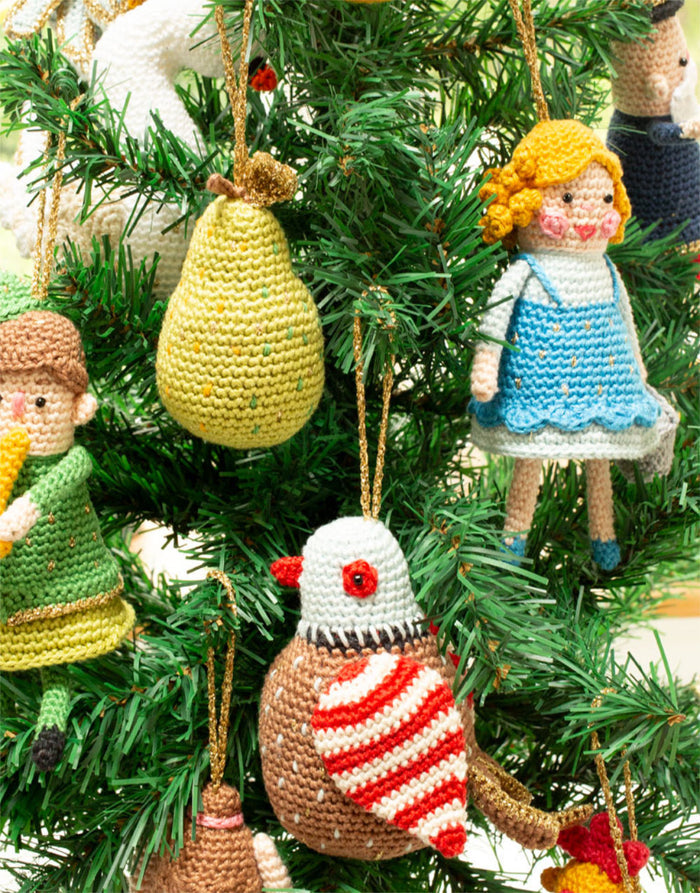 The Twelve Days of Christmas Amigurumi Crochet Decorations Kit, Make Me Roar